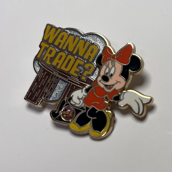 LE 500 Minnie Mouse “Wanna Trade?”– wdw 2007 - Picture 3 of 4